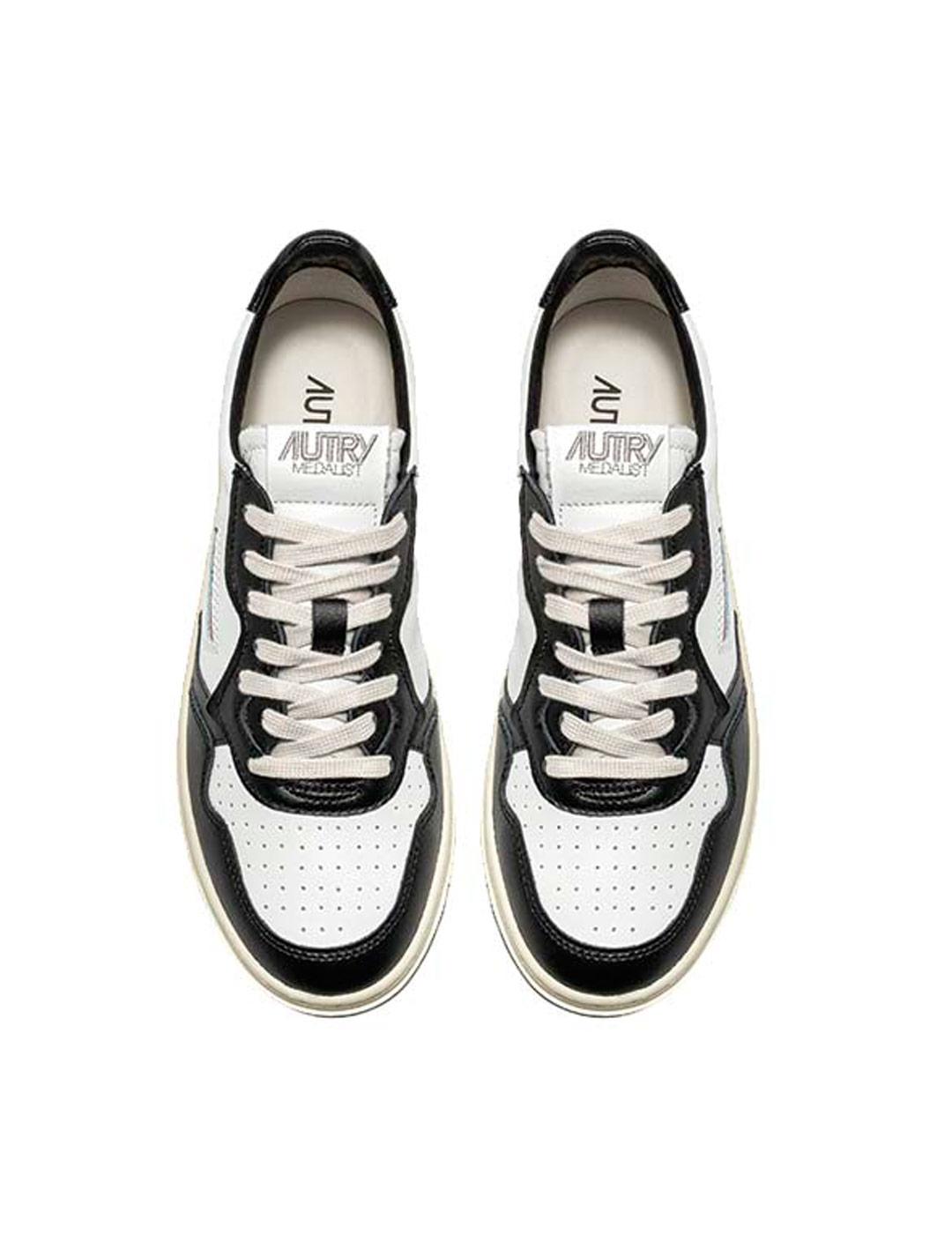 Autry Medalist Low AULWWB01 Zapatillas Mujer Negras