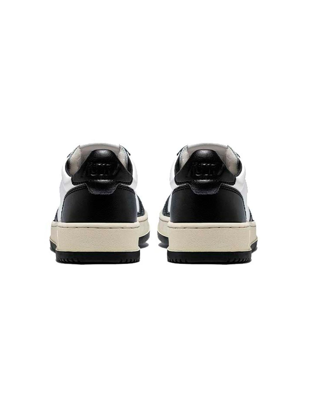 Autry Medalist Low AULWWB01 Zapatillas Mujer Negras