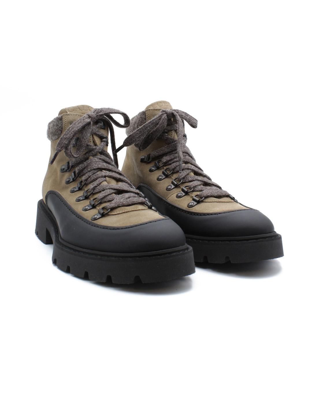 Calce Bota Montañesa Hombre Peter Gomato Beige