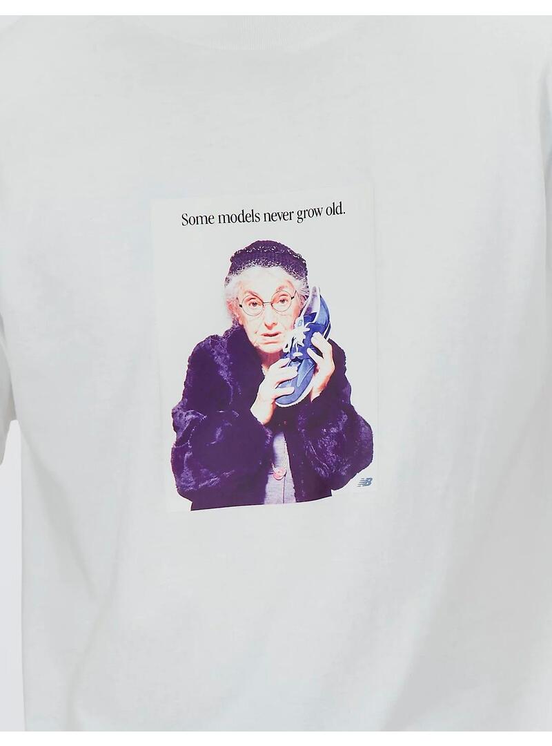 Camiseta New Balance MOtivo Gráfico MT41548 Blanca