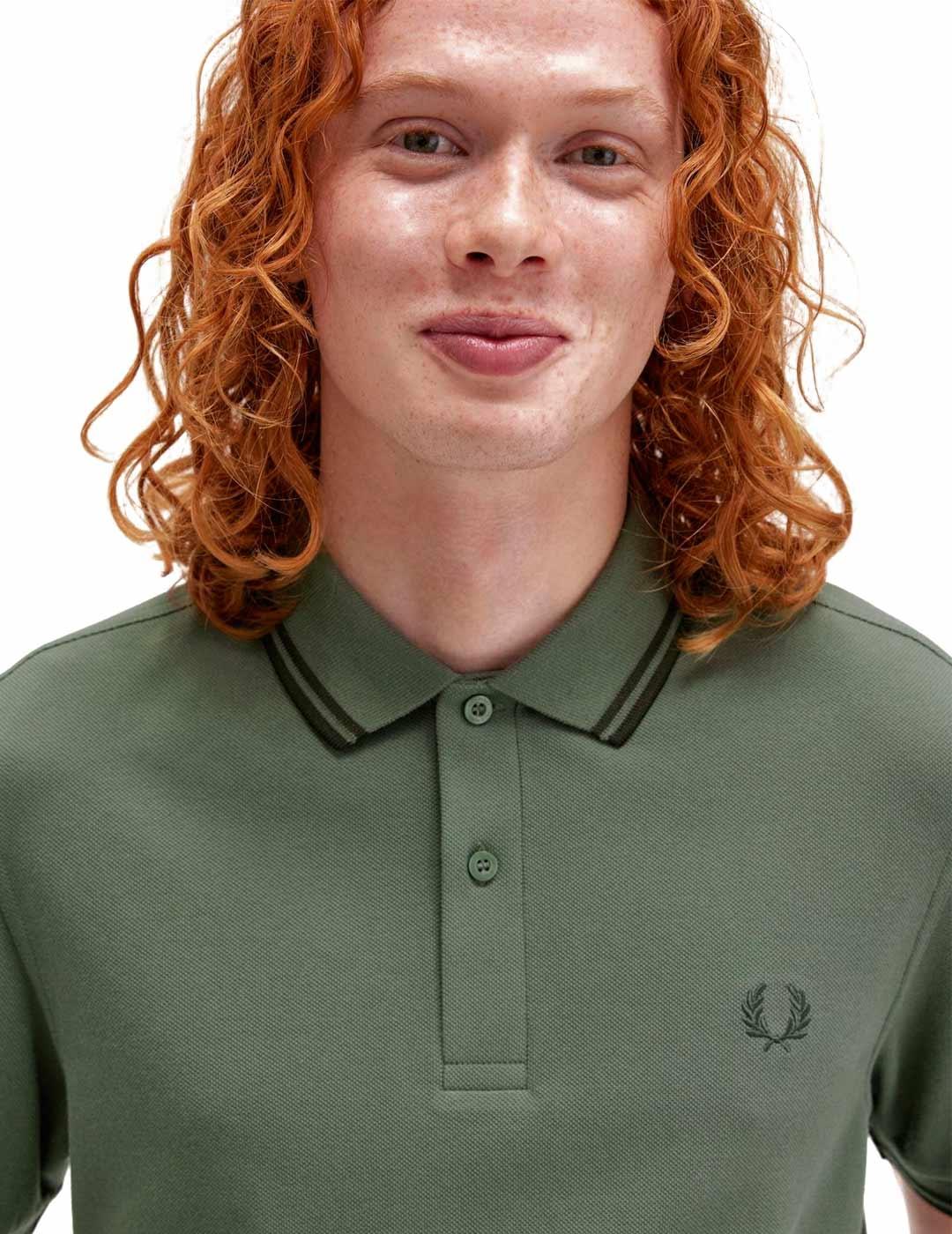 Polo Fred Perry M3600 Franjas Verde
