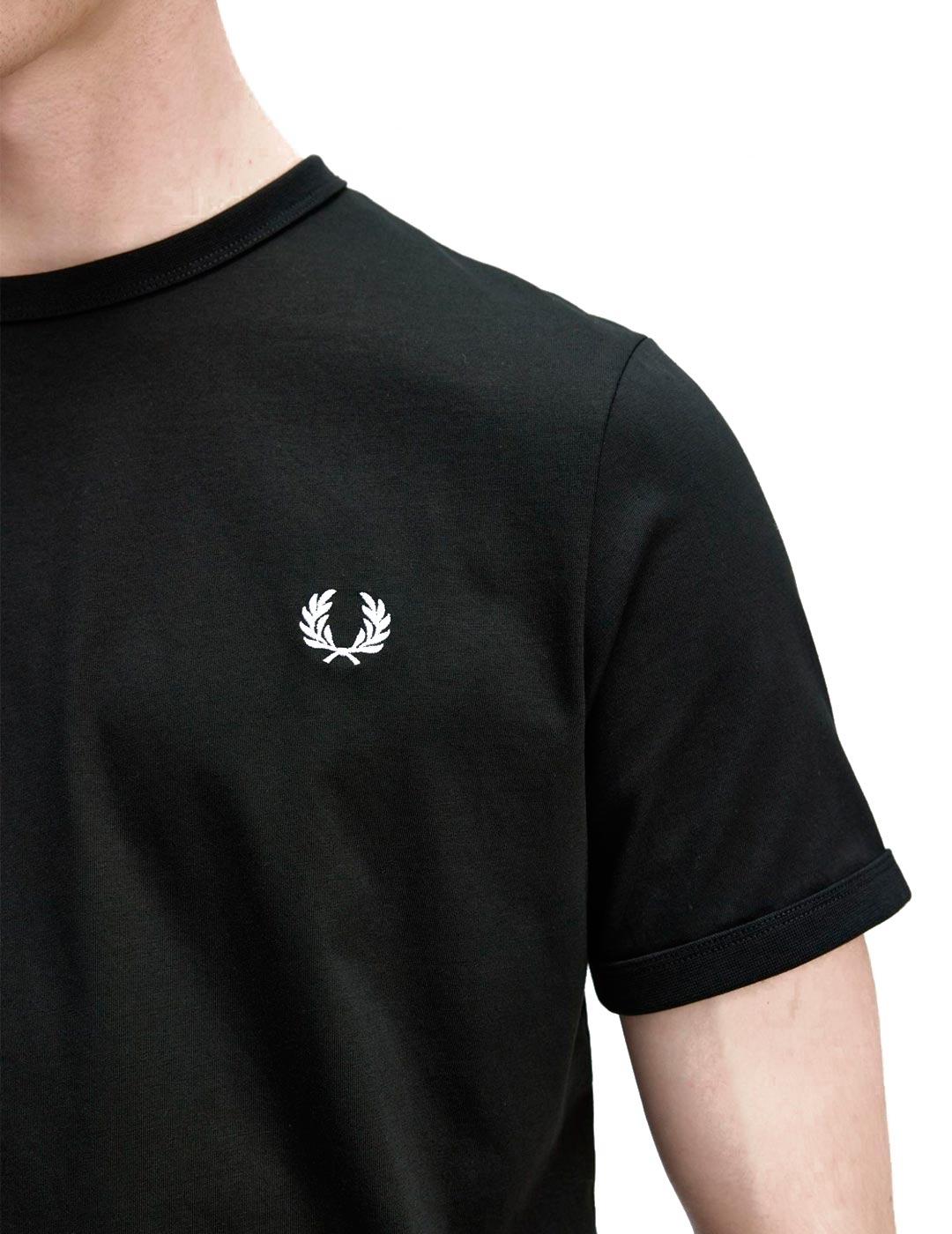Fred Perry M3519 Camiseta Hombre Ringer Negra