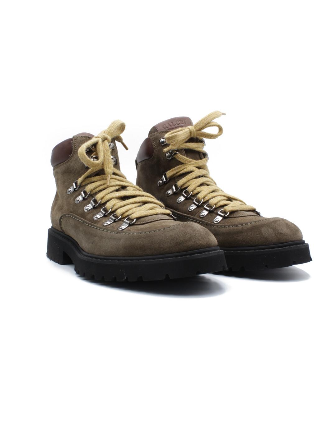 Calce Bota Montañesa Hombre Peter Verde