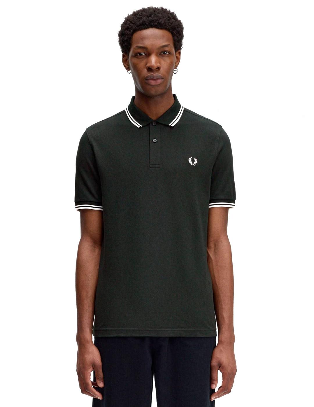 Fred Perry M3600 Polo Hombre Franjas Verde