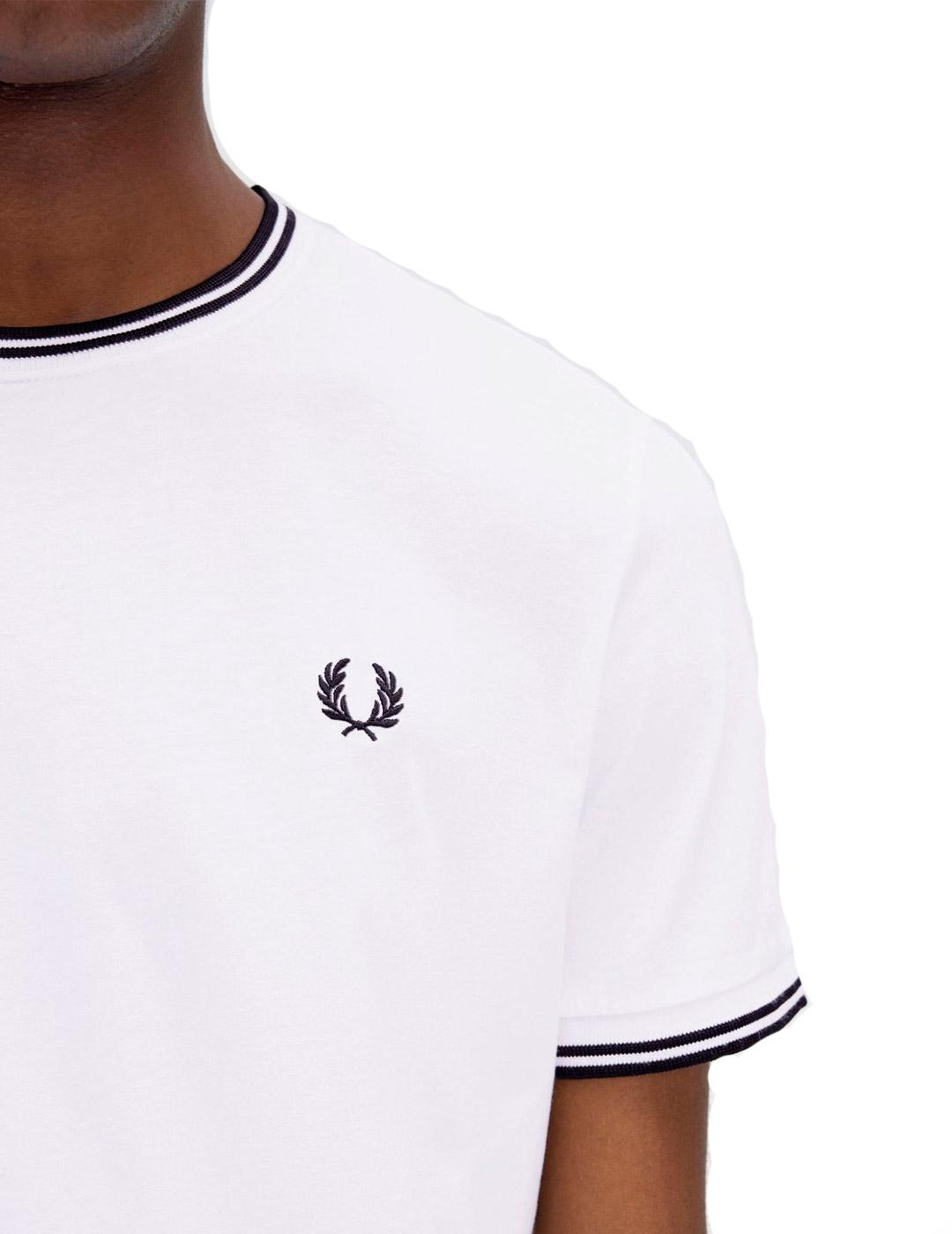 Fred Perry M1588 Camiseta Hombre Franjas Blanca