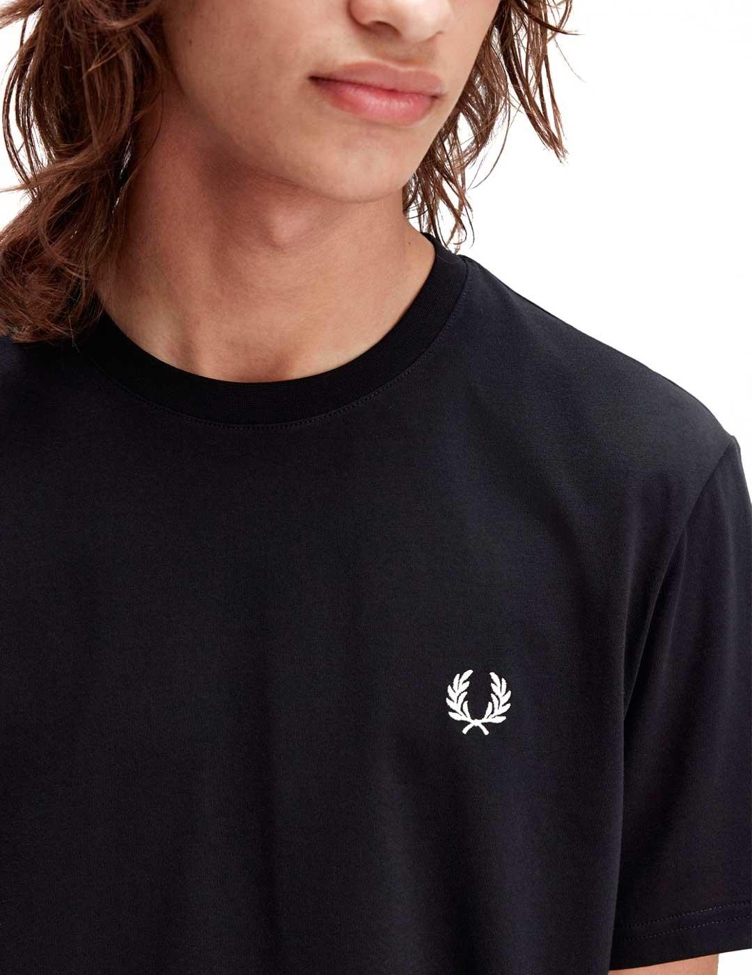 Fred Perry Bold Branding Camiseta Hombre Negra