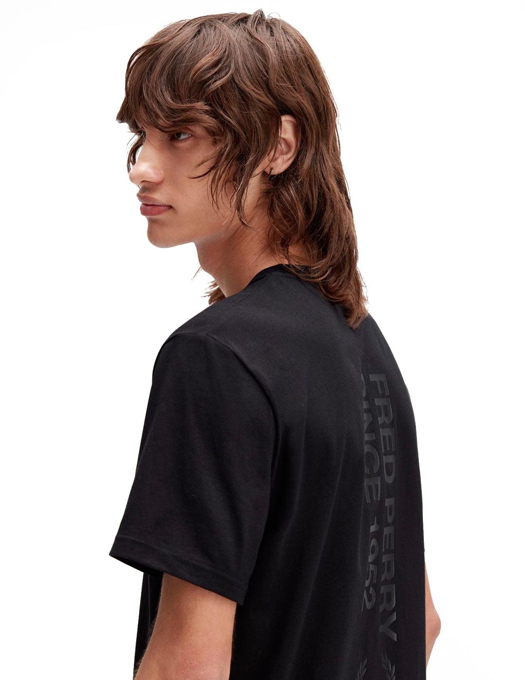 Fred Perry Bold Branding Camiseta Hombre Negra
